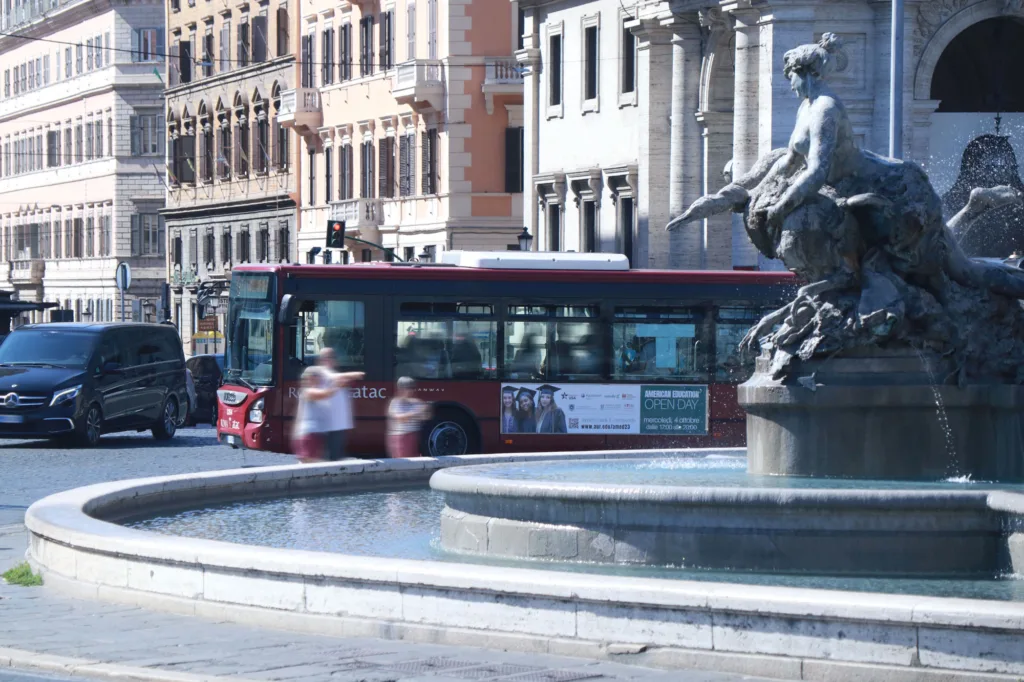 Agenzie di pubblicità sugli autobus